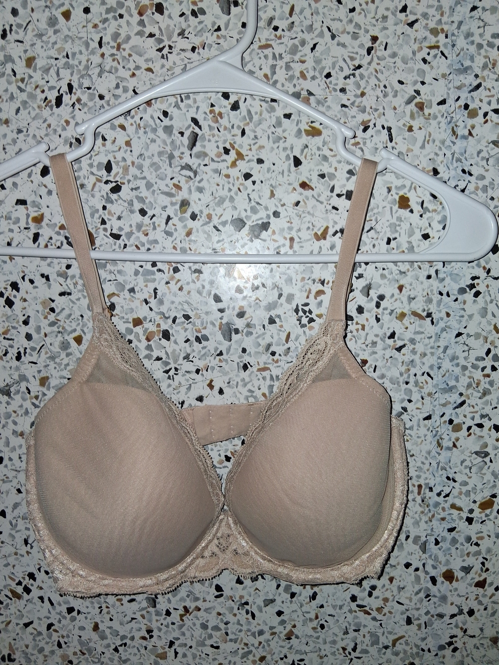 Women's Natori Tshirt Bra Size 32DDD Nude Wireless & Padded